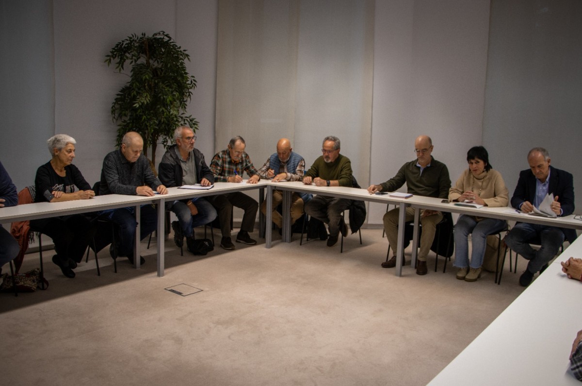 1.100 euroko gutxieneko pentsioak 2026tik aurrera, EH Bilduk bultzatuta